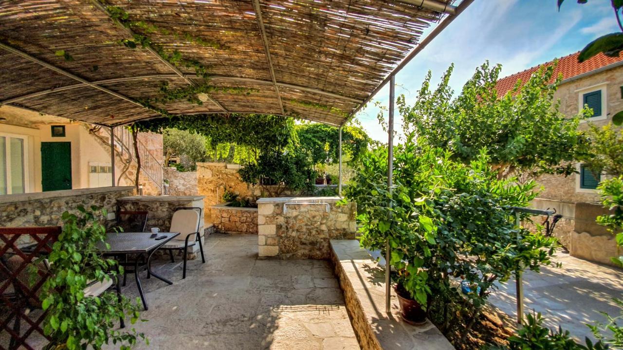 בול Apartments Obala מראה חיצוני תמונה