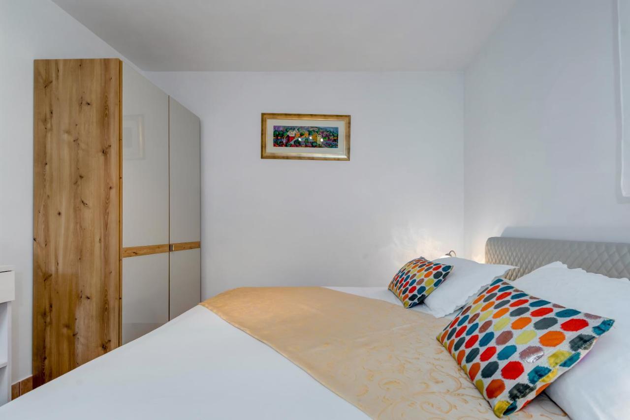בול Apartments Obala מראה חיצוני תמונה