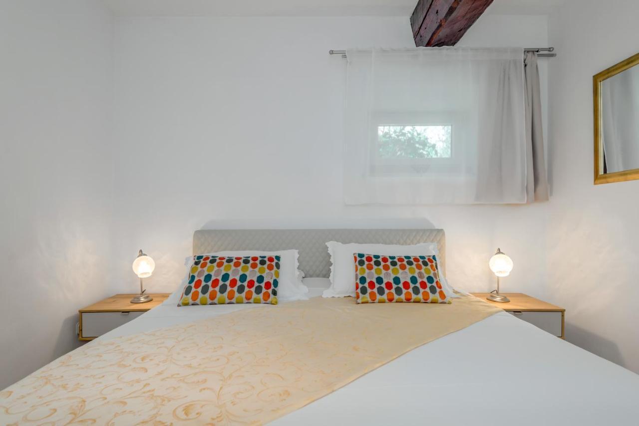בול Apartments Obala מראה חיצוני תמונה