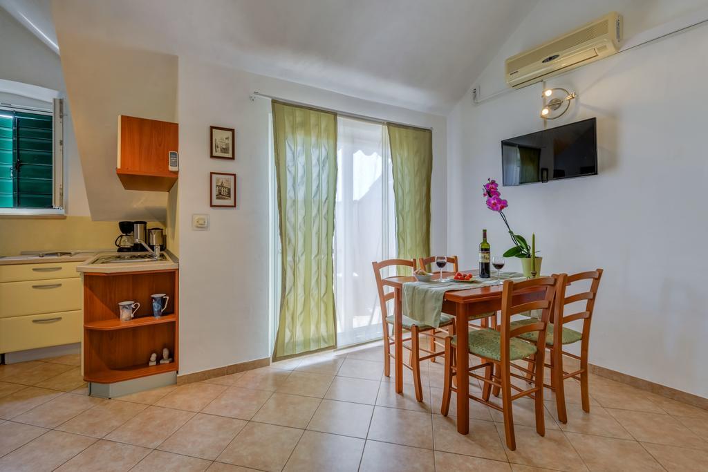 בול Apartments Obala מראה חיצוני תמונה